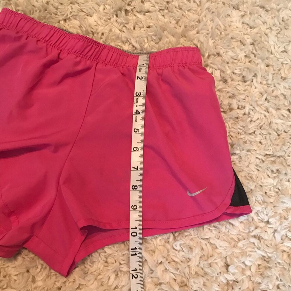 Nike Dri-fit pink XS short - Picture 4 of 6